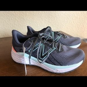 New Balance Fresh Foam Women’s Avare sz. 7.5